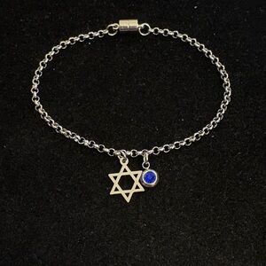Jewish Star of David Bracelet with sapphire Blue rhinestone charm